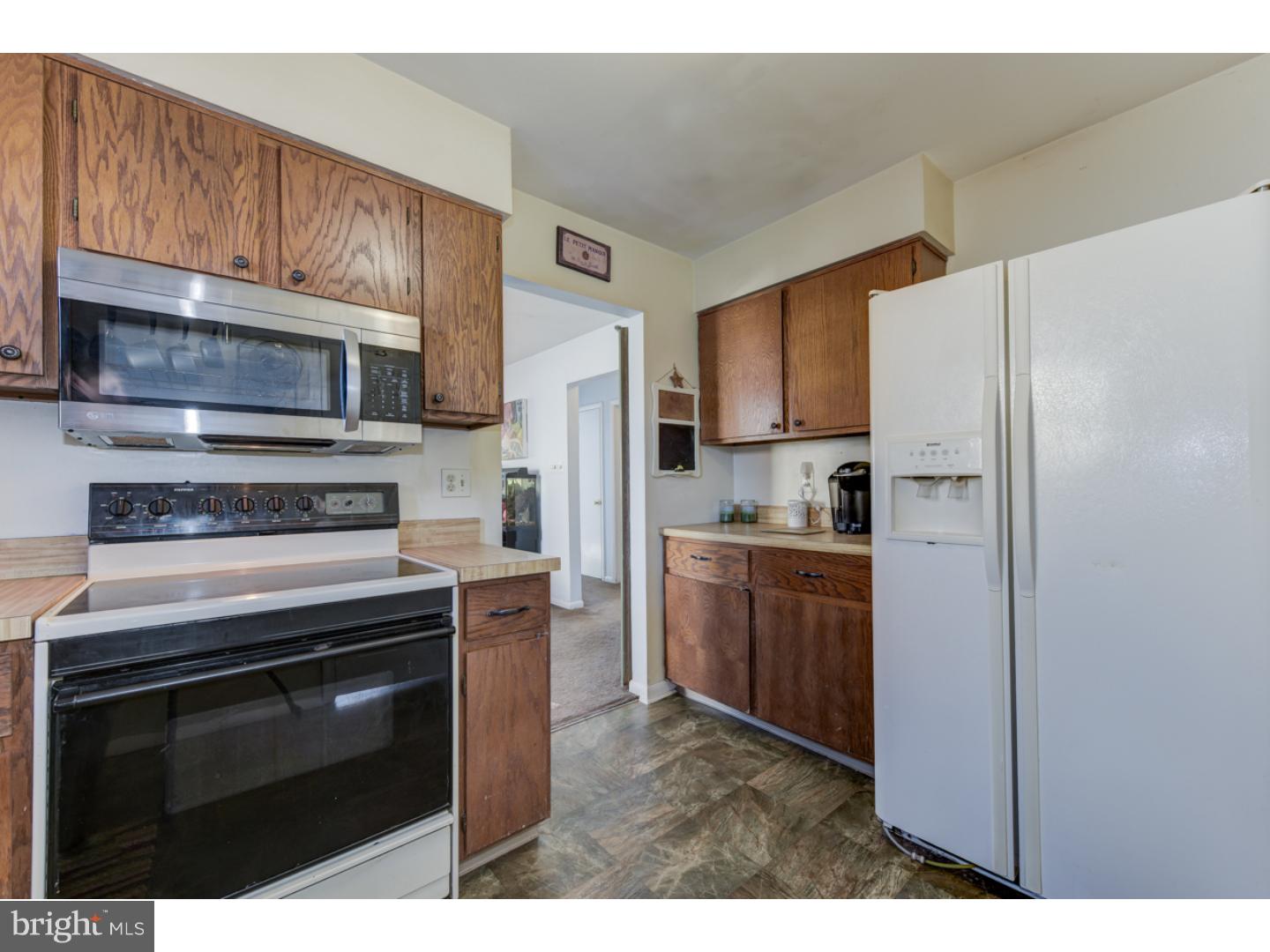 373 East Reliance Road Telford, PA 18969 - Photo 10 of 20 Kitchen