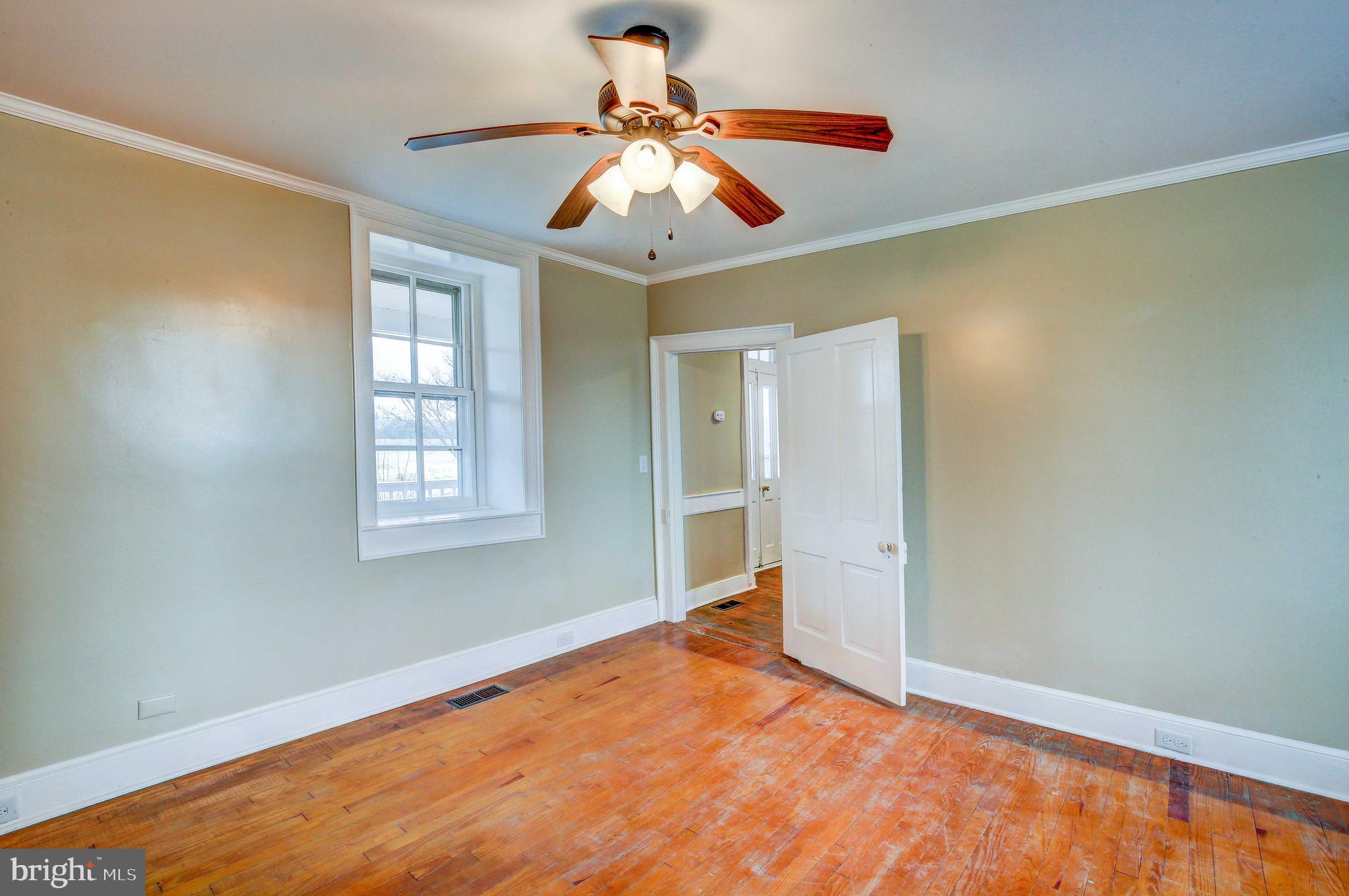 25208 Jerusalem Road Milford, VA 22514 - Photo 21 of 58 Main Level Bedroom/Office