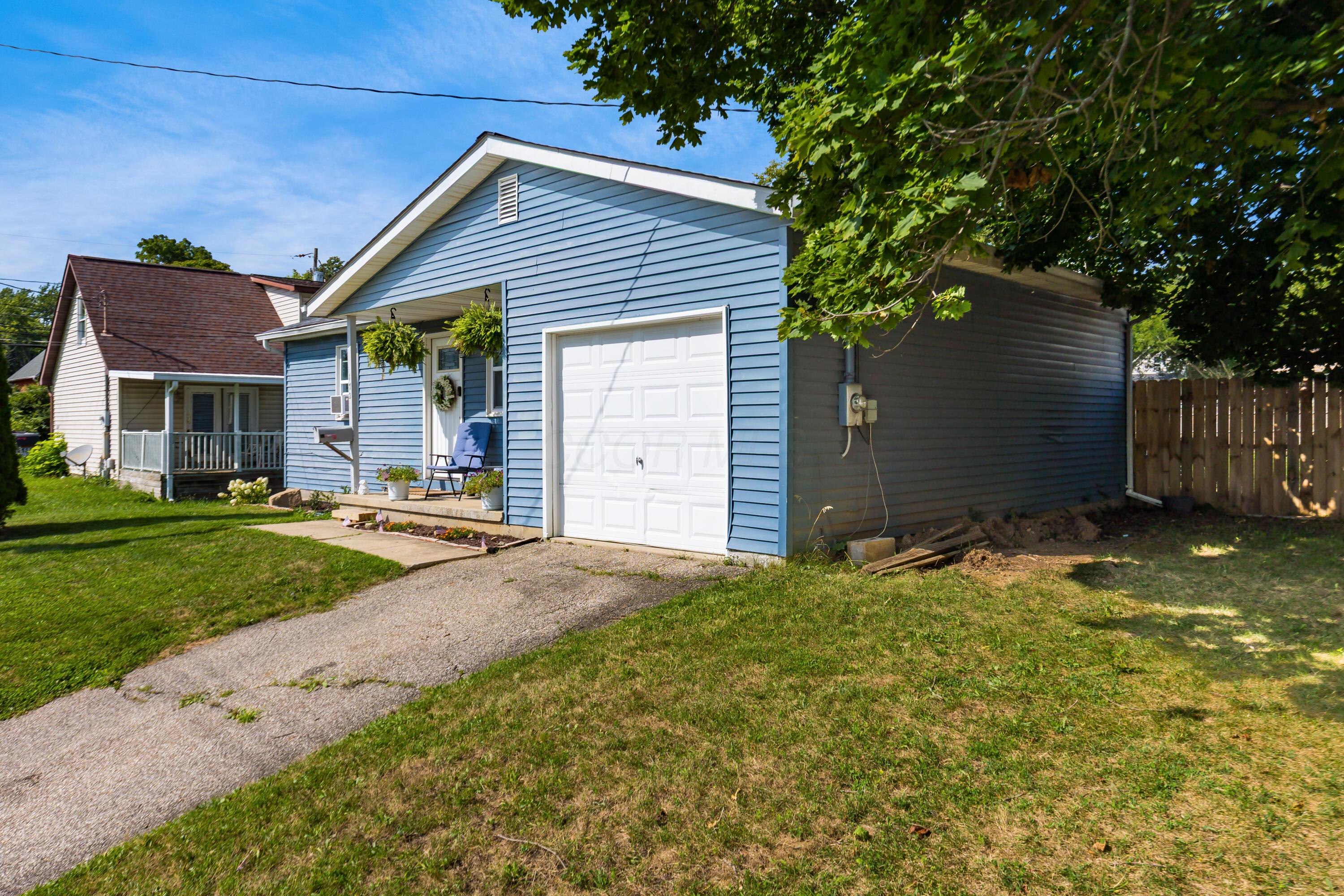 172 South Madison Road London, OH 43140 - Photo 26 of 27 172_S_Madison_Rd_-_July_29th-70