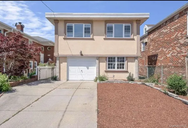 $1,099,999 | 159-40 95th Street | Old Howard Beach