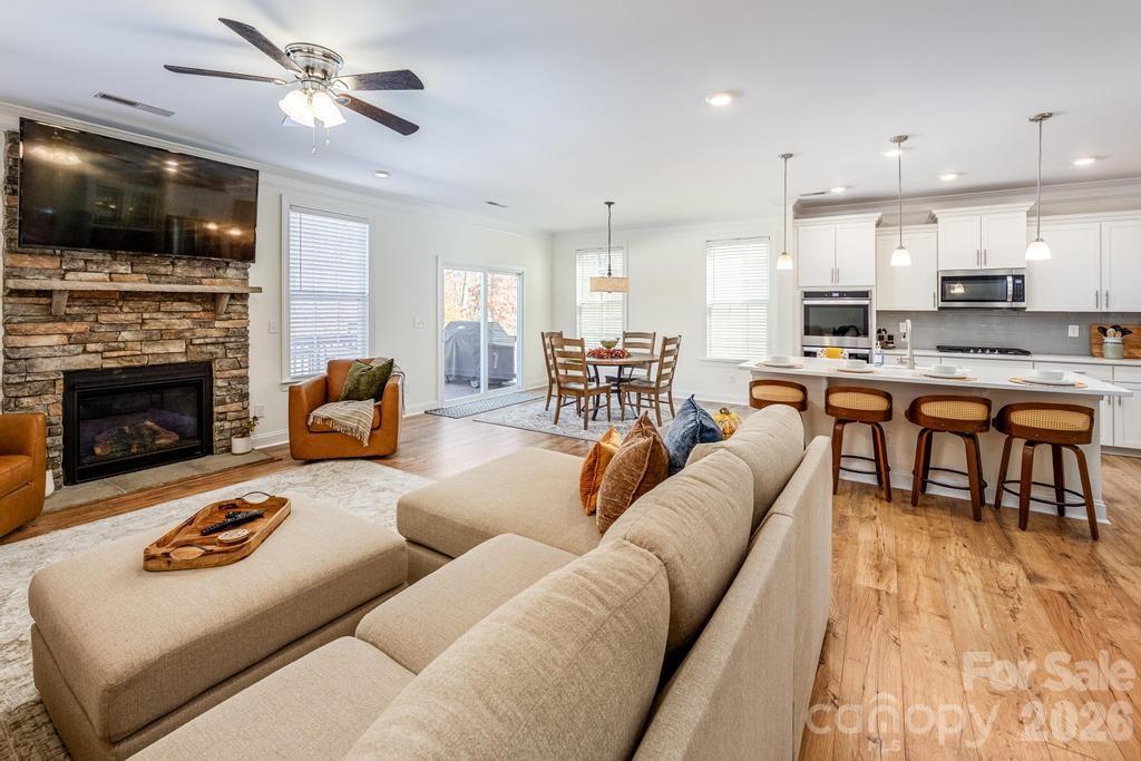 424 Preston Road Mooresville, NC 28117 - Photo 3 of 31