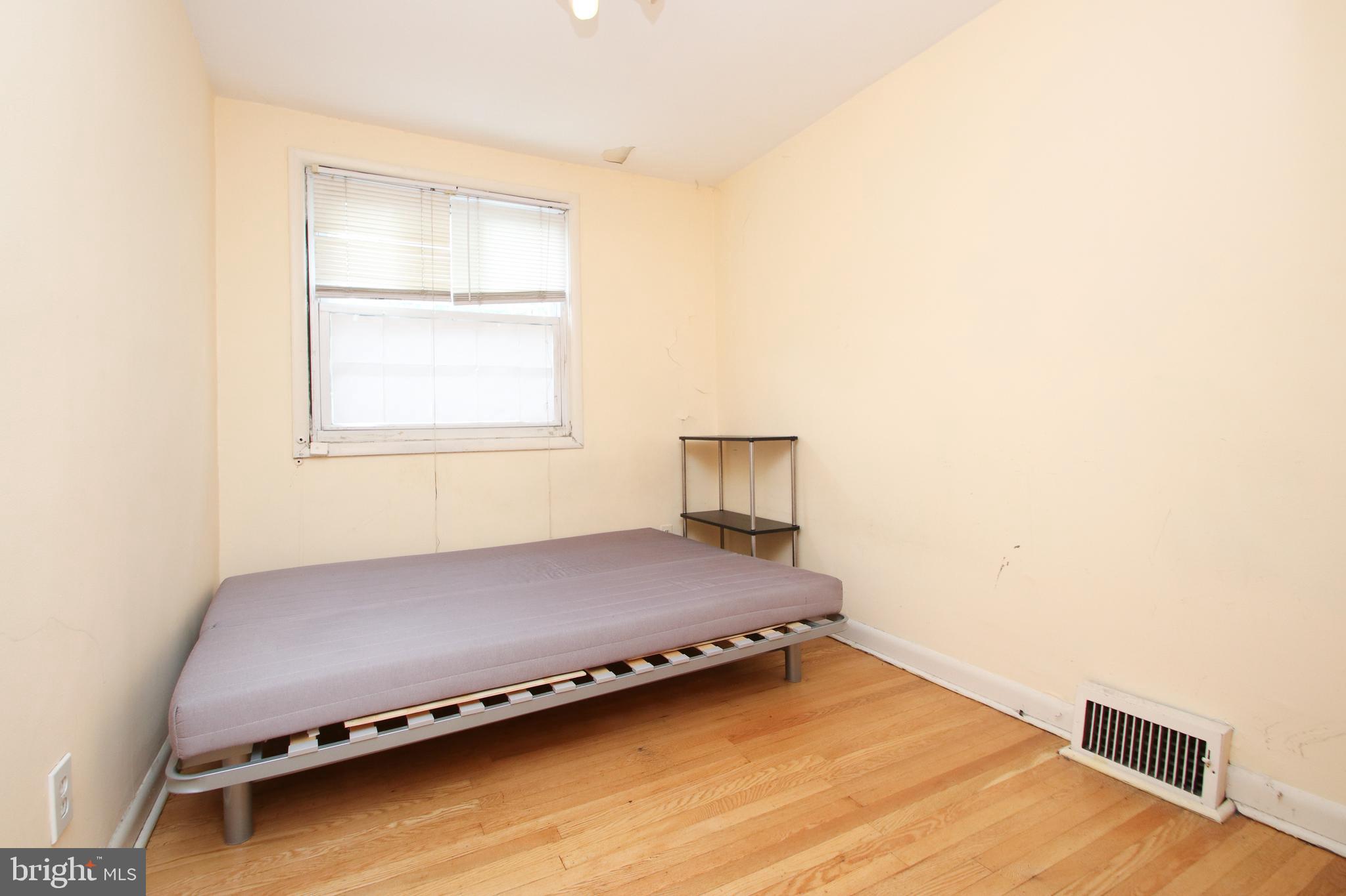 2734 West Country Club Road Philadelphia, PA 19131 - Photo 19 of 30 2nd Bedroom