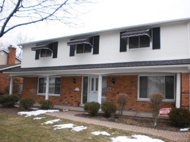 1072 Canterbury Road Grosse Pointe, MI 48236 - Photo 1 of 25 Canterbury 089.JPG