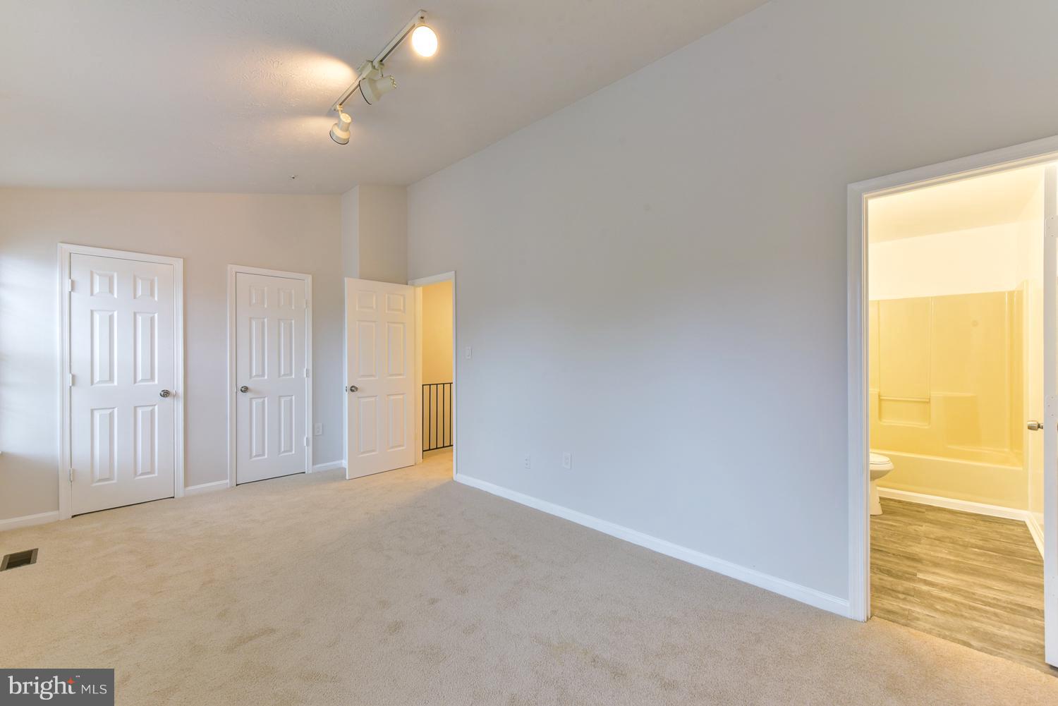 6507 Ronald Road Capitol Heights, MD 20743 - Photo 20 of 30 a view of an empty room with a window