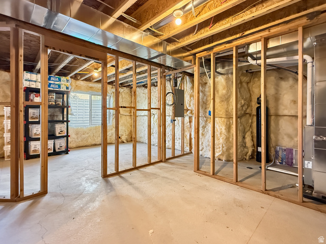 641 Desert Willow Drive Mapleton, UT 84664 - Photo 29 of 41 Below grade area featuring electric panel