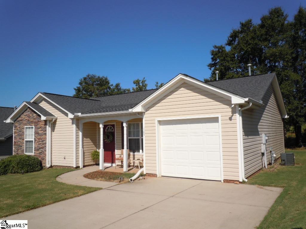 105 Manitou Way Fountain Inn, SC 29644 - Photo 2 of 18 Gallery Image 2