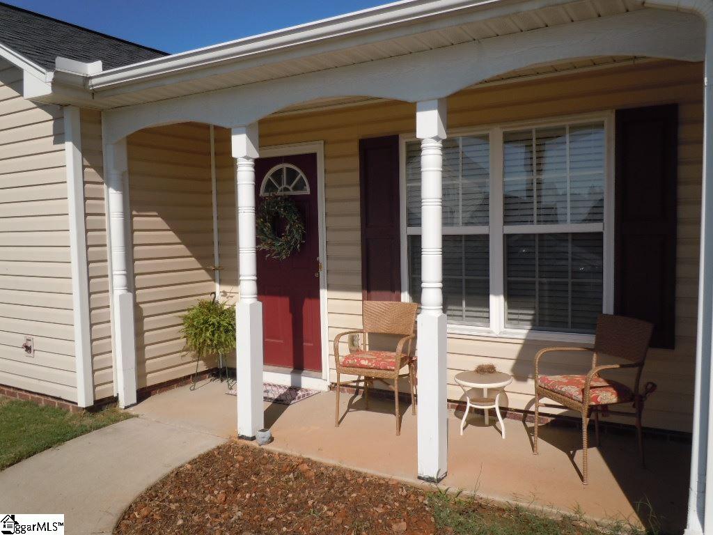 105 Manitou Way Fountain Inn, SC 29644 - Photo 3 of 18 Gallery Image 3