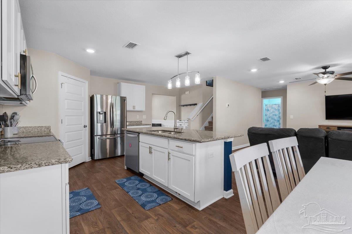 5456 Merlin Way Milton, FL 32583 - Photo 11 of 38