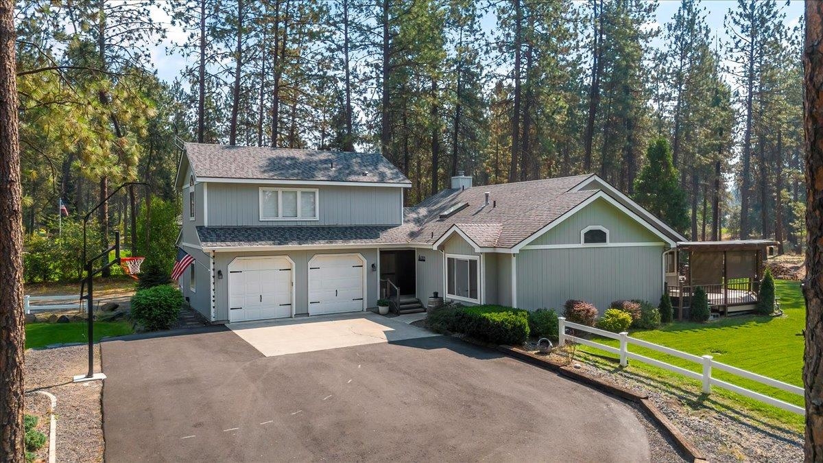 4508 East Silver Pine Road Colbert, WA 99005 - Photo 1 of 47 Gallery Image 1