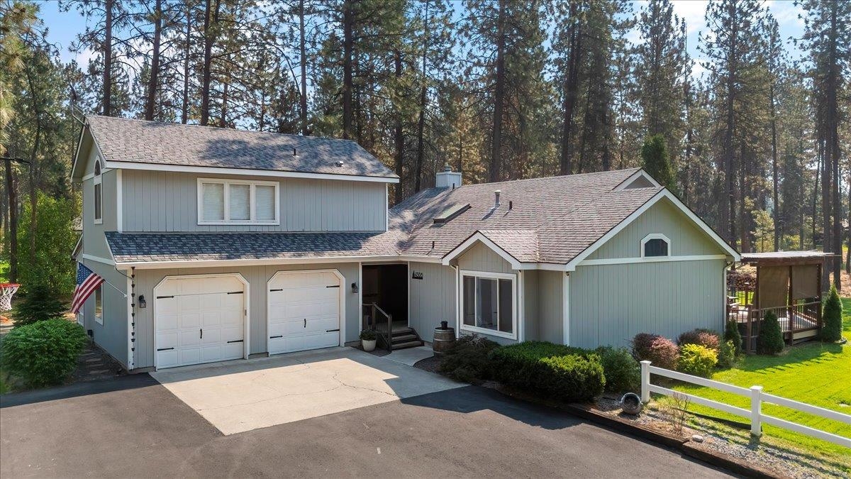 4508 East Silver Pine Road Colbert, WA 99005 - Photo 2 of 47 Gallery Image 2