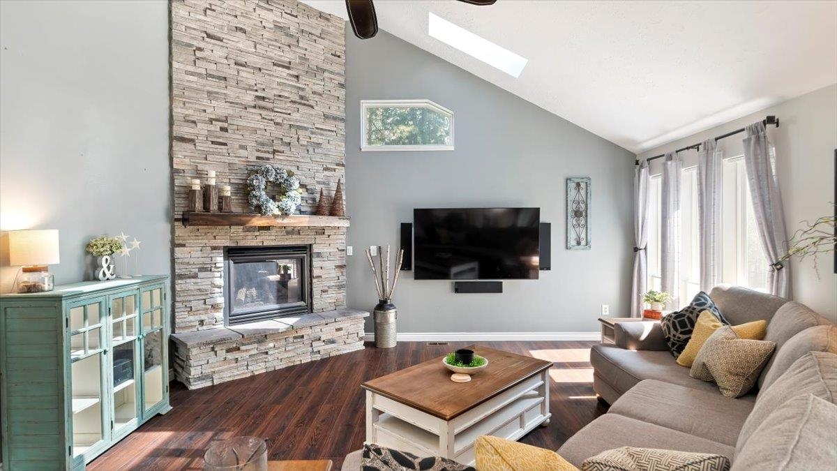 4508 East Silver Pine Road Colbert, WA 99005 - Photo 7 of 47 Gallery Image 7
