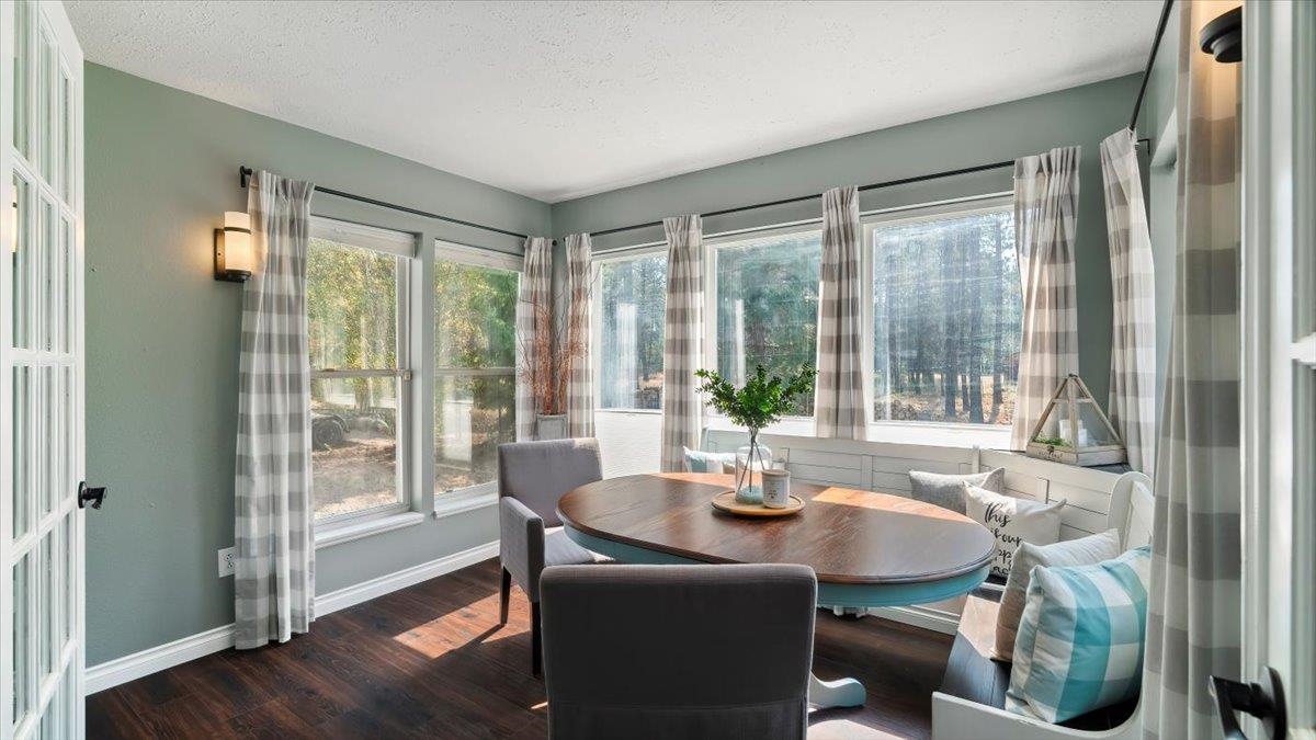 4508 East Silver Pine Road Colbert, WA 99005 - Photo 9 of 47 Gallery Image 9