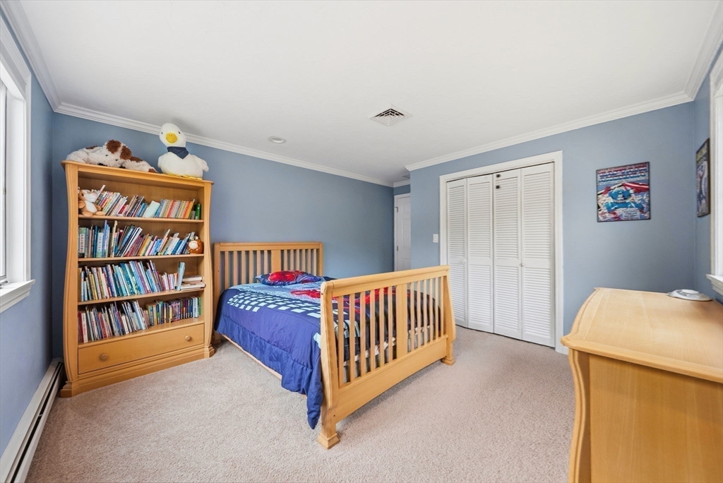 29 Canavan Circle Needham, MA 02492 - Photo 19 of 26 Gallery Image 19