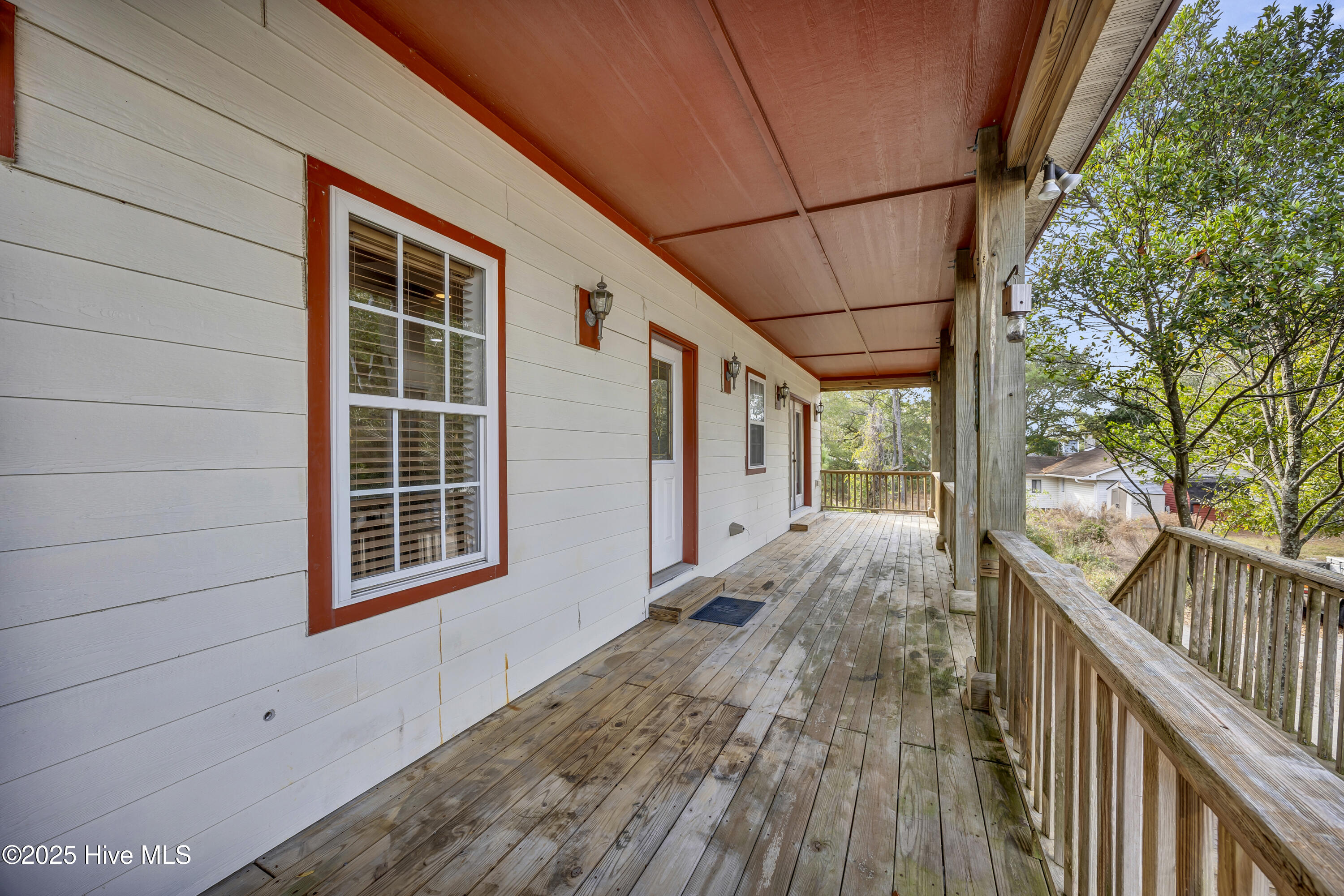401 Risley Road Carolina Beach, NC 28428 - Photo 3 of 22 IMG_4511