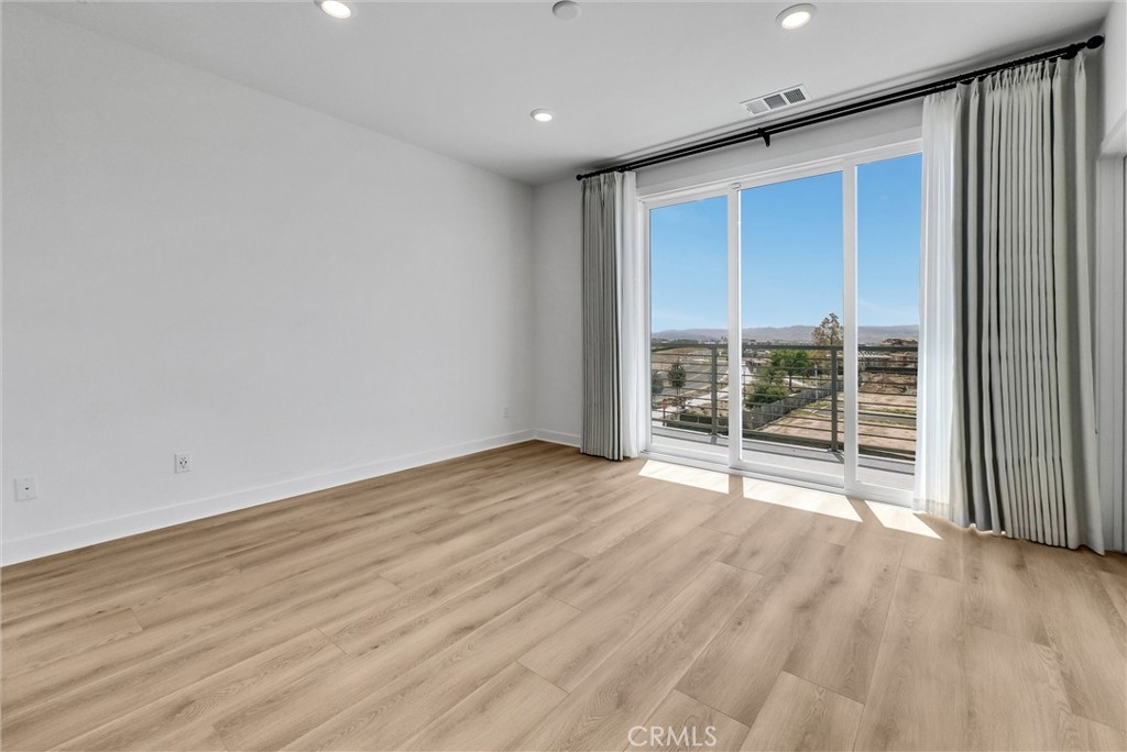 160 Restore Irvine, CA 92618 - Photo 27 of 50
