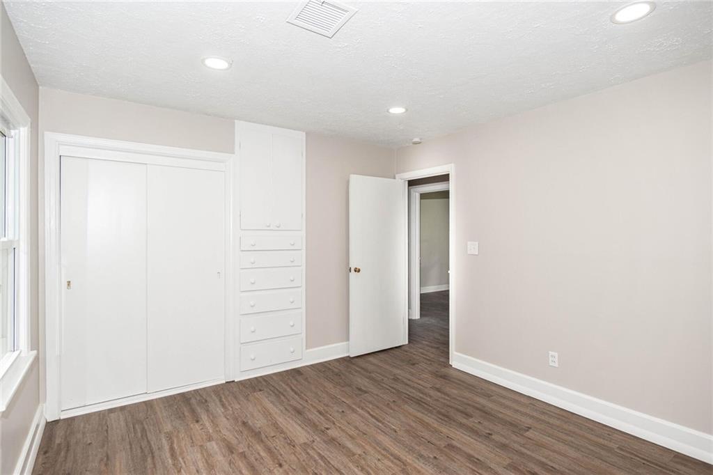 3920 Moller Road Indianapolis, IN 46254 - Photo 25 of 29 Gallery Image 25
