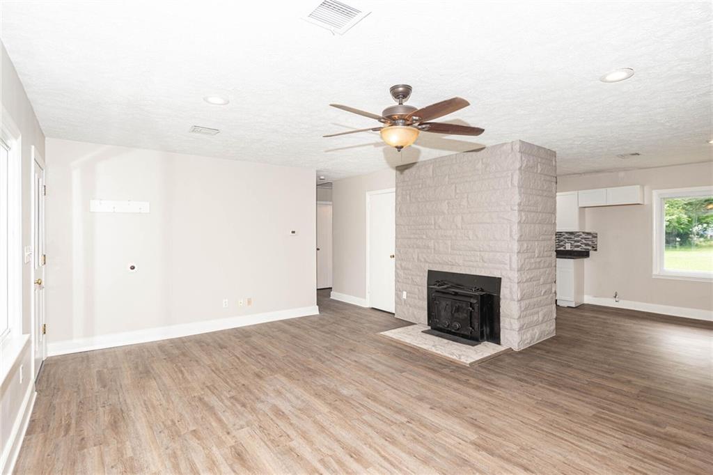 3920 Moller Road Indianapolis, IN 46254 - Photo 6 of 29 Gallery Image 6
