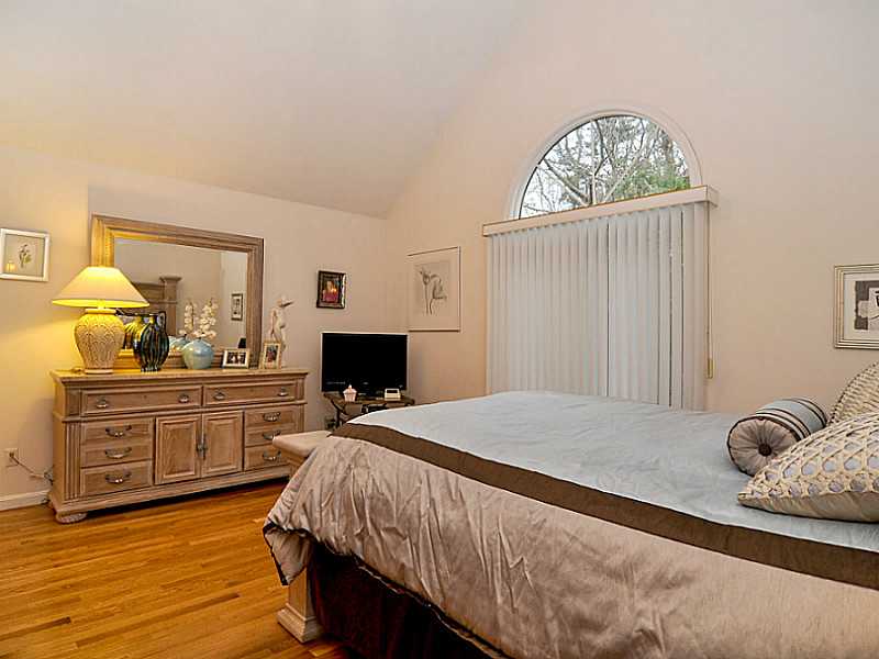 8 Pheasant Run Road North Smithfield, RI 02896 - Photo 18 of 25 Master Bedroom.