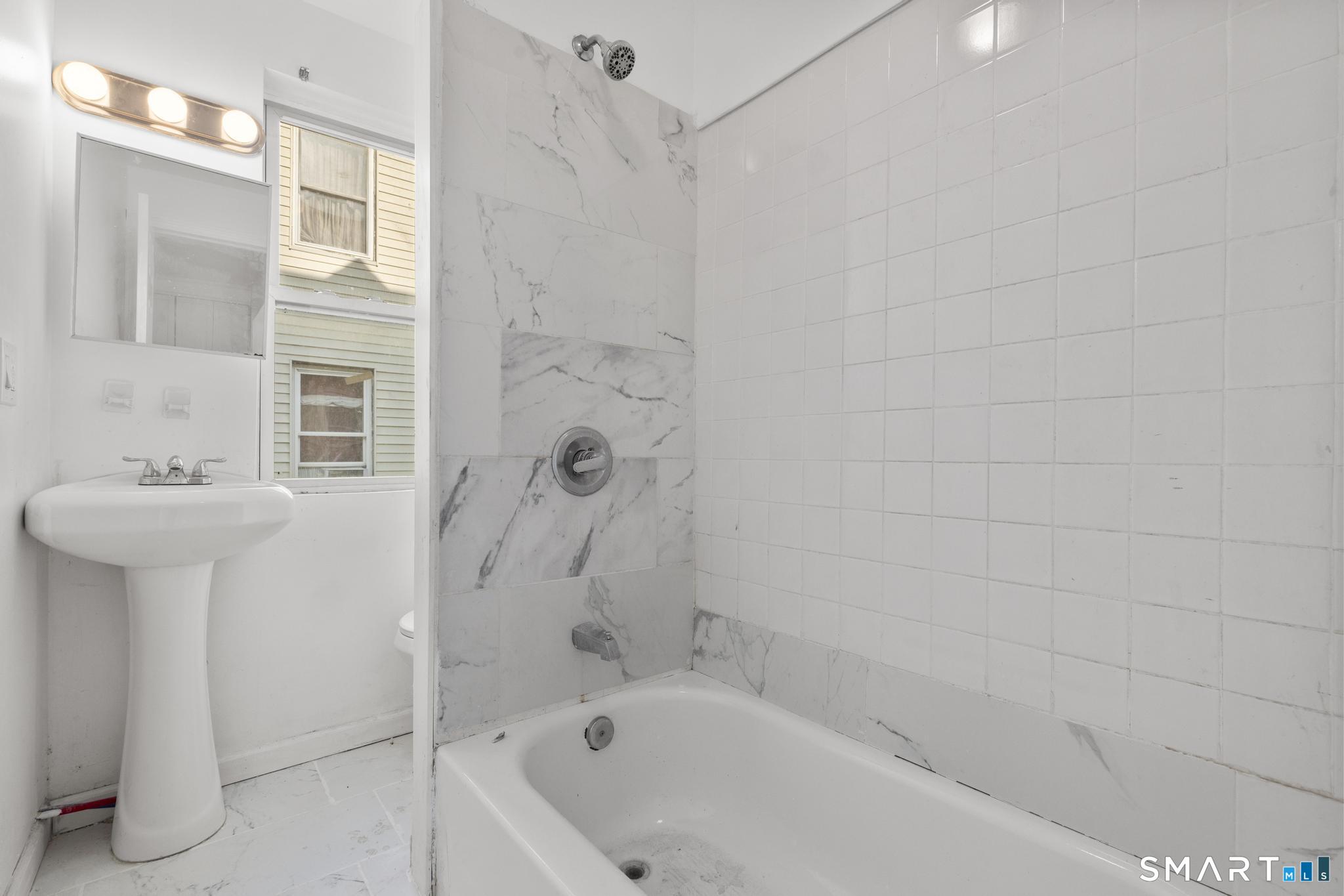 75 Walnut Street Waterbury, CT 06704 - Photo 17 of 28