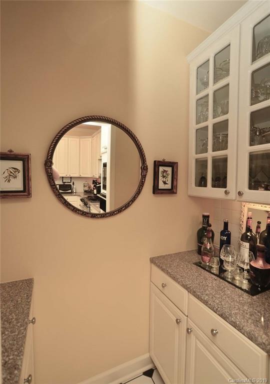 6027 Sharon Road Charlotte, NC 28210 - Photo 10 of 24 Gallery Image 10