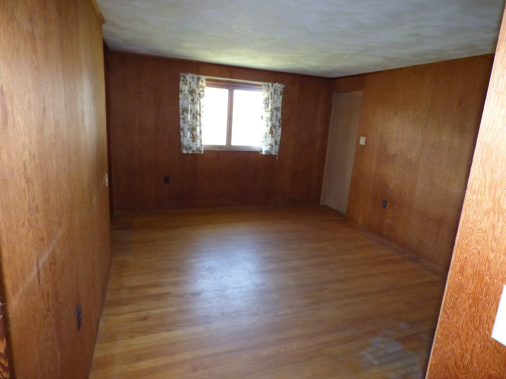 31 Woodcrest Road Springfield, MA 01129 - Photo 23 of 25