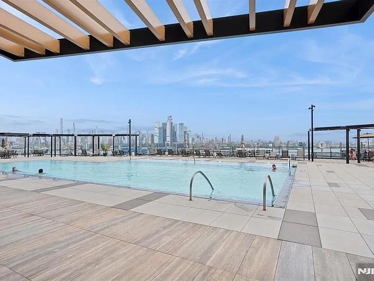 380 Mountain Road, Unit 403 Union City, NJ 07087 - Photo 12 of 20