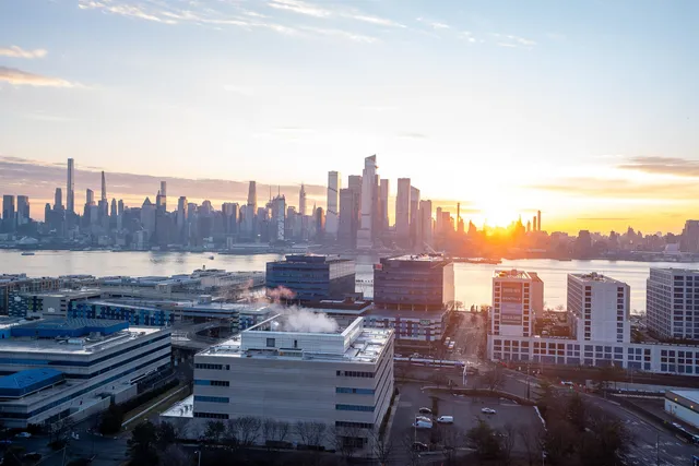 $399,000 | 380 Mountain Road, Unit 403, Union City, NJ 07087