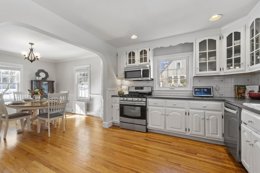 10 Dartmouth Road Andover, MA 01810 - Photo 11 of 42