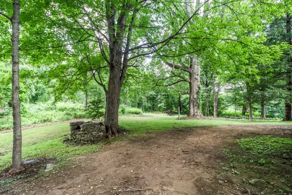 $500,000 | 27 Obtuse Road South, Brookfield, CT 06804