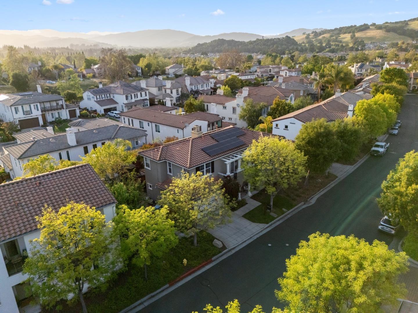 7531 Edinburgh Way Gilroy, CA 95020 - Photo 44 of 52 a view of a city with lake