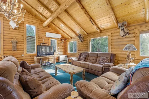 $1,095,000 | 4120 Quakie Lane, Island Park, ID 83429