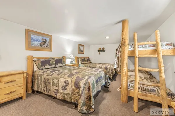 $1,095,000 | 4120 Quakie Lane, Island Park, ID 83429