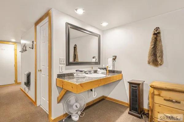 $1,095,000 | 4120 Quakie Lane, Island Park, ID 83429
