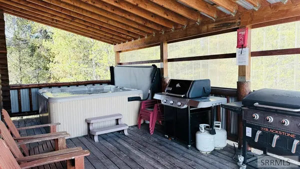 $1,095,000 | 4120 Quakie Lane, Island Park, ID 83429