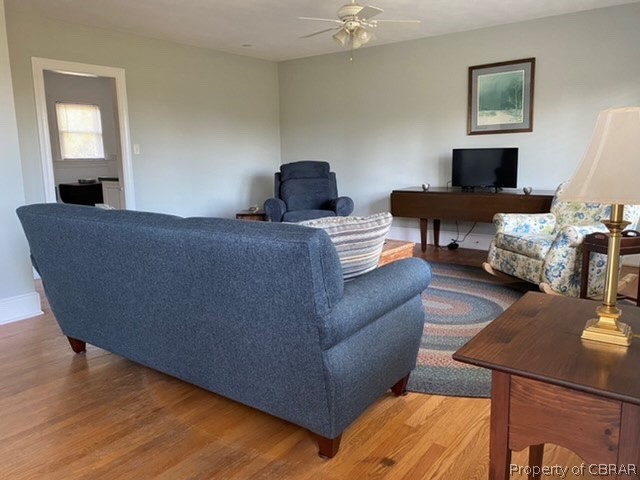 9627 Ban Road Hayes, VA 23072 - Photo 2 of 14 Gallery Image 2