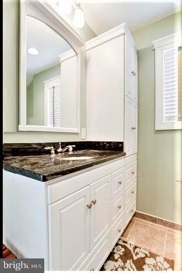 357 Valley Stream Road Severna Park, MD 21146 - Photo 62 of 75 MASTER VANITY