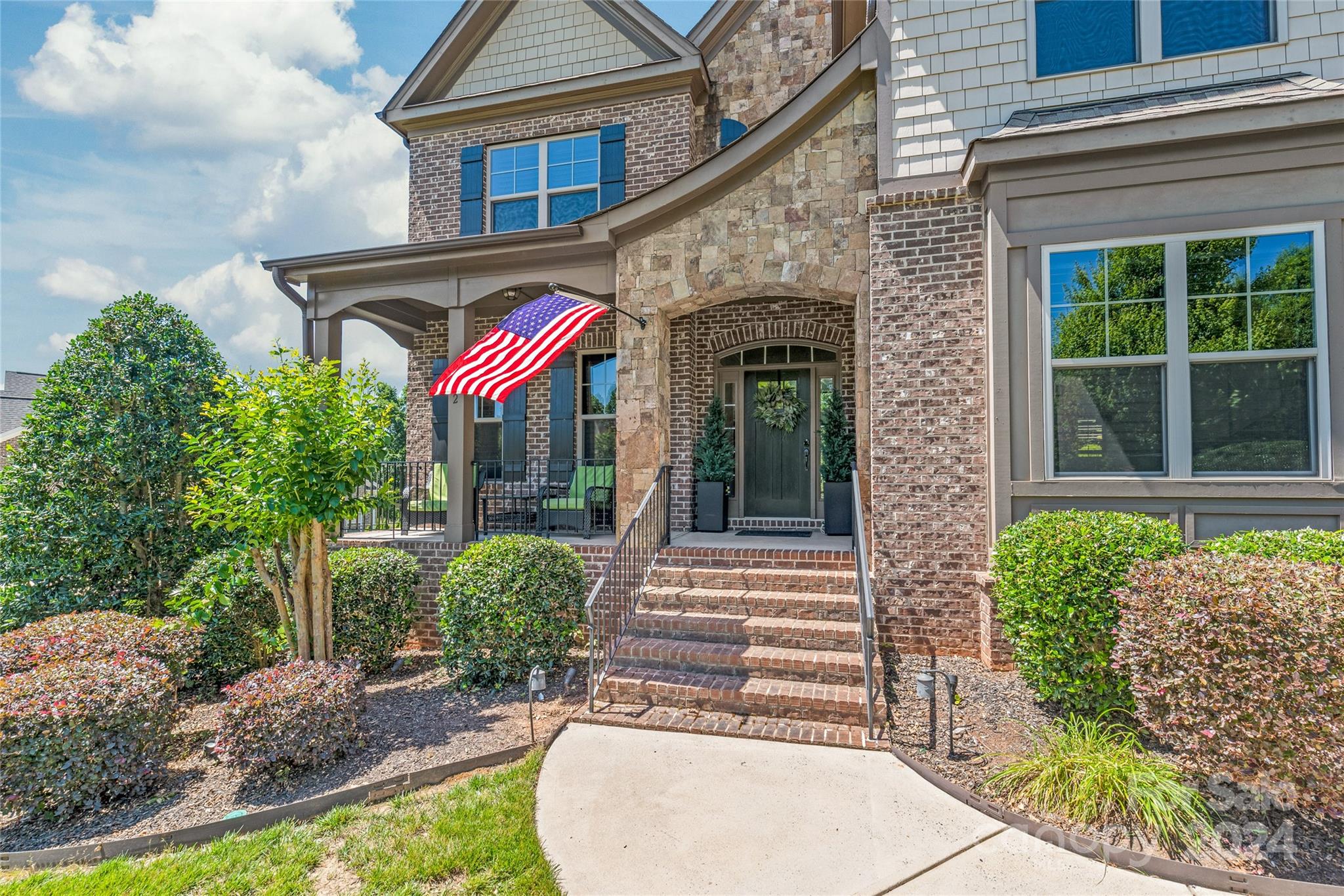 112 Overlook Ridge Lane Davidson, NC 28036 - Photo 3 of 48 Gallery Image 3