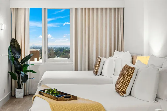 $16,000 | Mid Beach, Miami Beach, FL 33139