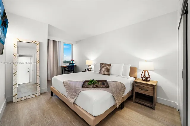 $16,000 | Mid Beach, Miami Beach, FL 33139