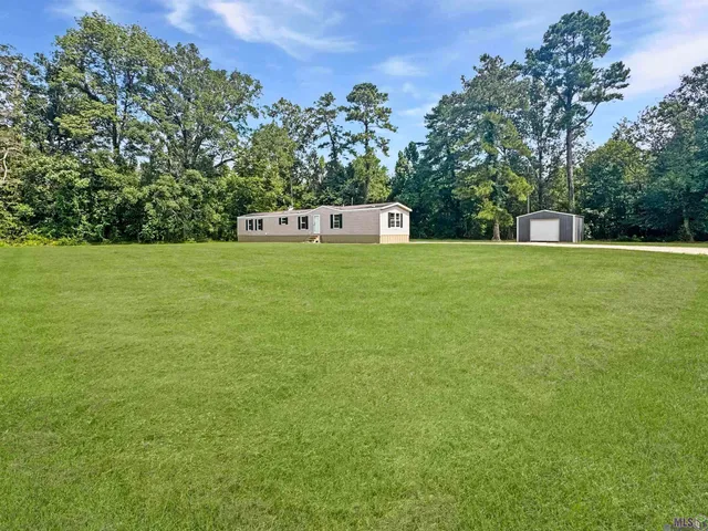 $154,000 | 13981 Vincent Pl Avenue, Denham Springs, LA 70726