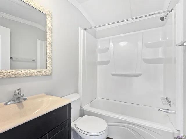 $154,000 | 13981 Vincent Pl Avenue, Denham Springs, LA 70726