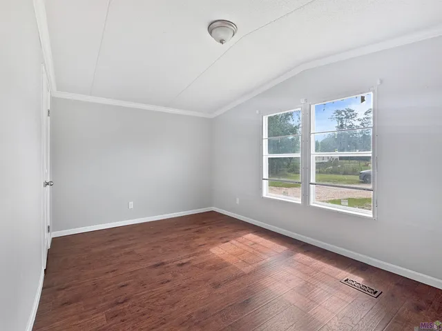 $154,000 | 13981 Vincent Pl Avenue, Denham Springs, LA 70726