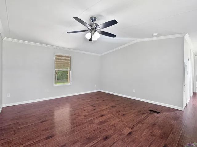 $154,000 | 13981 Vincent Pl Avenue, Denham Springs, LA 70726