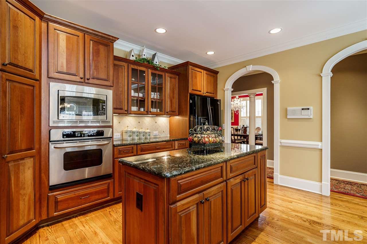 2014 Langham Lane Raleigh, NC 27615 - Photo 6 of 29 Gallery Image 6