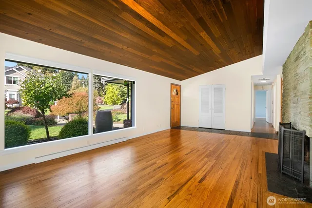 a view of livingroom with wooden floor