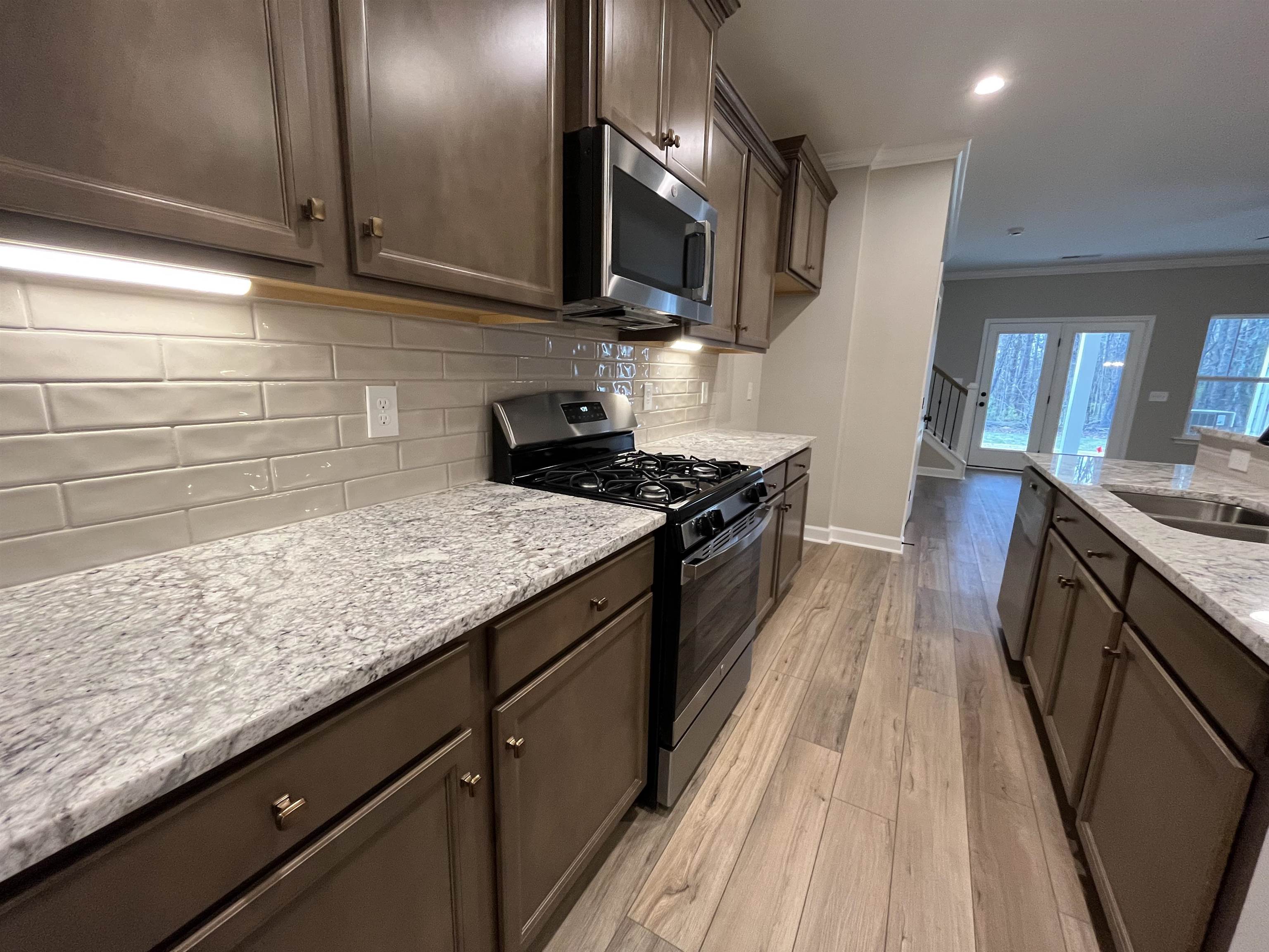 345 Nettle Lane Greenville, SC 29607 - Photo 3 of 27 Gallery Image 3