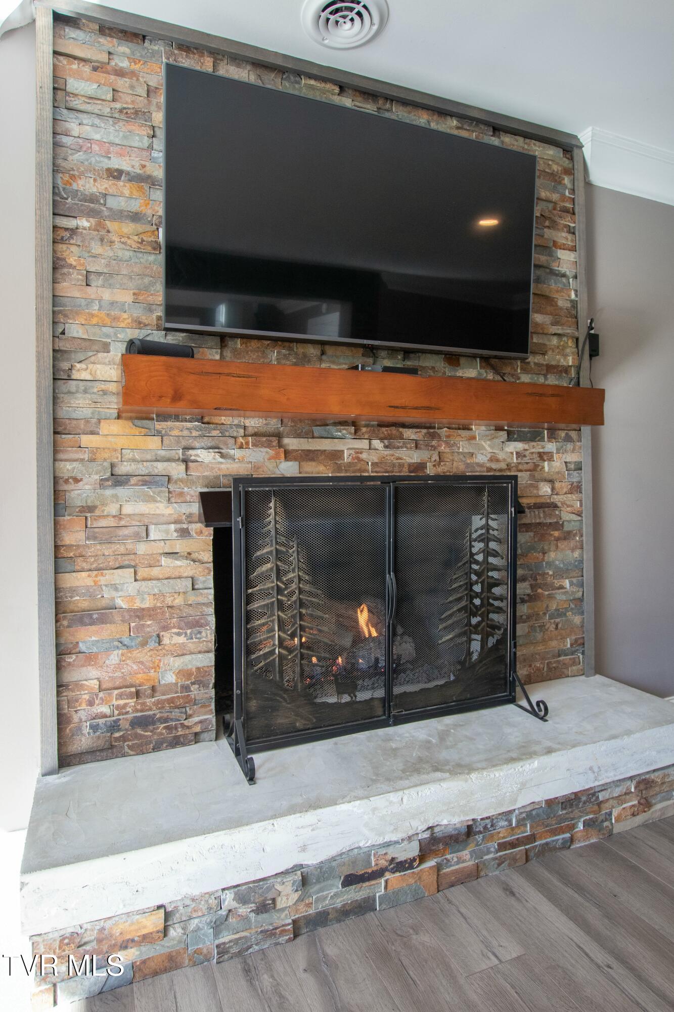 416 Mockingbird Road Bristol, TN 37620 - Photo 27 of 43 tempImage9TKzxR