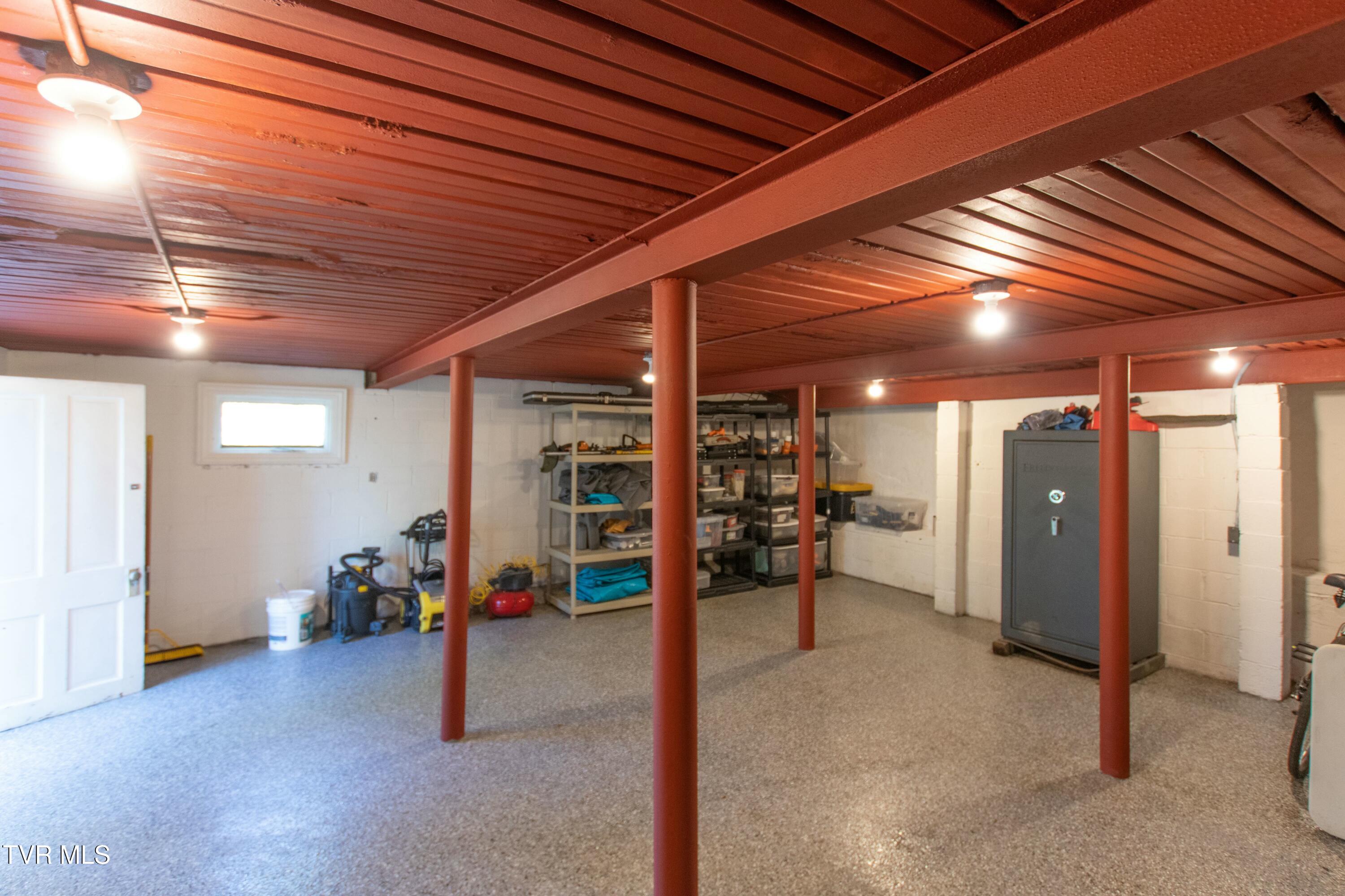 416 Mockingbird Road Bristol, TN 37620 - Photo 41 of 43 tempImagefXM9eB