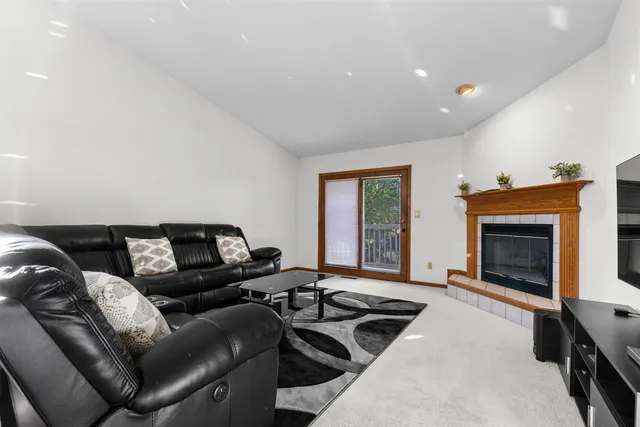 $199,999 | 5334 Dierks Drive, Rockford, IL 61108