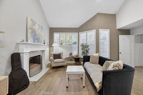 $16,000 | 5 Northampton Court, Unit 103, Newport Beach, CA 92660